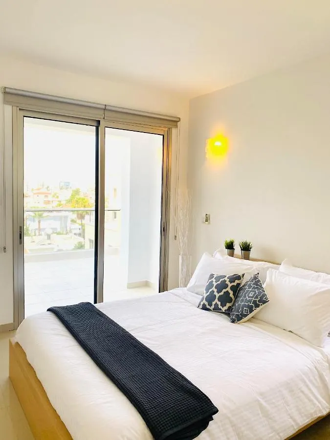 The Penthouse 401 Apartment Larnaca 0*,